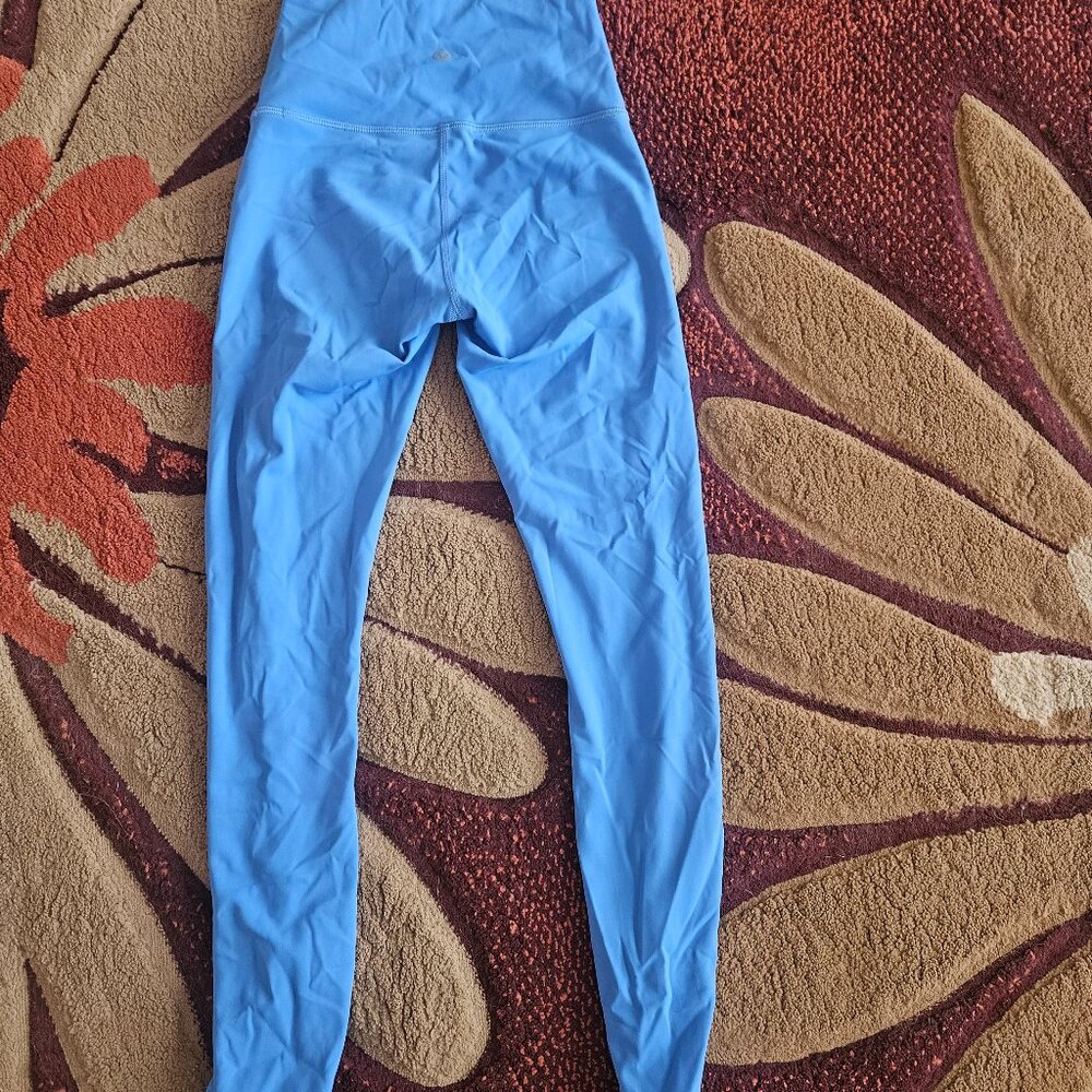 Lululemon leggings, size 0, sky blue color, like new